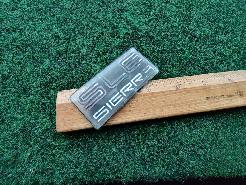 GMC SIERRA CHEVY TRUCK SLE EMBLEM LOGO BADGE SIGN SYMBOL OEM 5S3