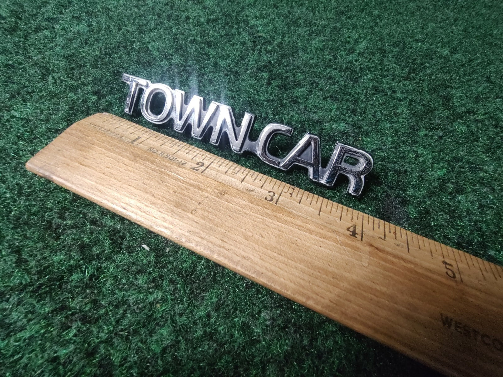 Lincoln OEM Town Car Chrome Plastic  Emblem Badge Logo Nameplate Name Plate 9L3
