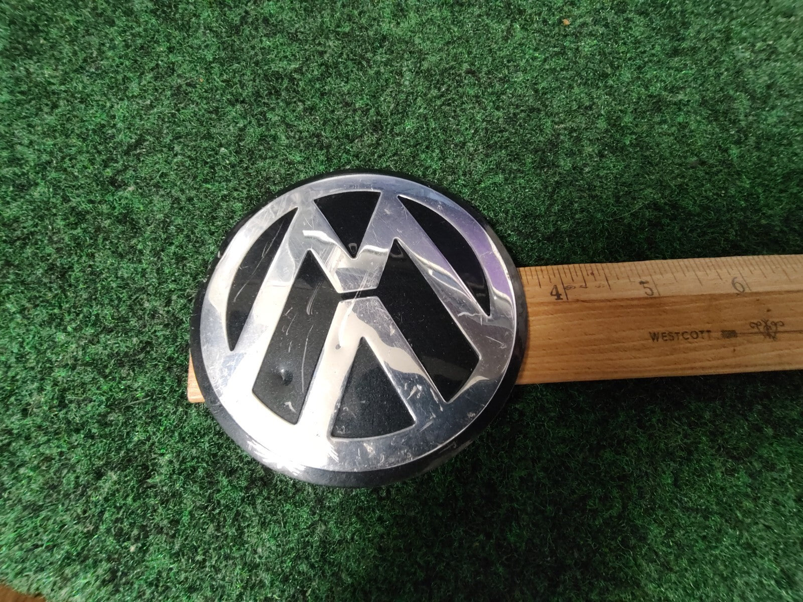 VOLKSWAGEN TIN LIKE EMBLEM NAME PLATE BADG LOGO NAMEPLATE 6S6