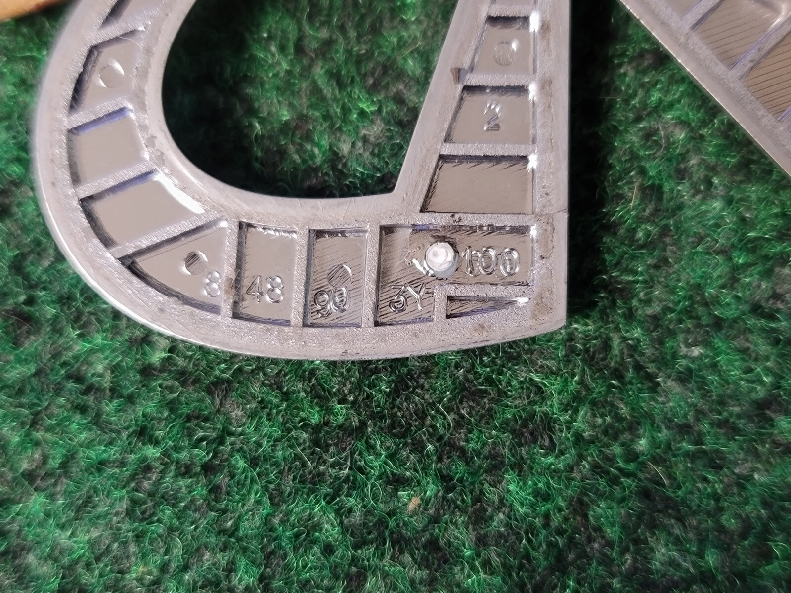 Infinti OEM 2000 2001 I30 Rear Emblem Badge Logo Nameplate Name 84890 3Y100 2S9