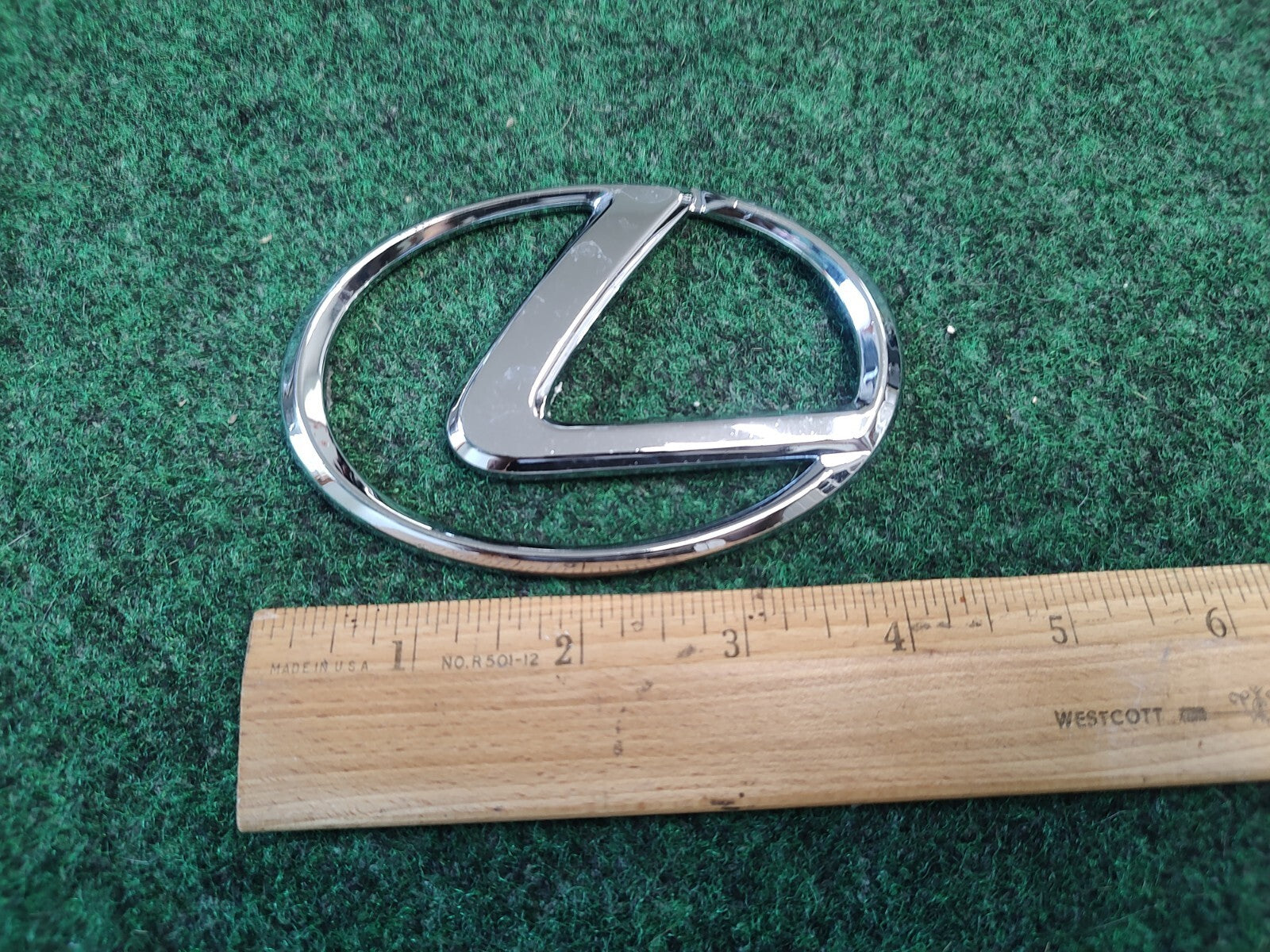 LEXUS ES300 01 02 03 04 05 Rear Emblem Trunk Badge Logo Chrome R2542 2S8