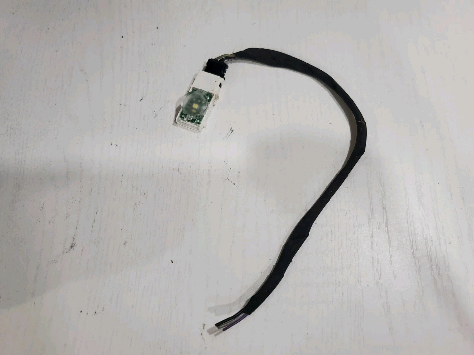 2014-2017 CADILLAC CTS Dome Courtesy Light Console Plug 1452142-1 OEM 2L1