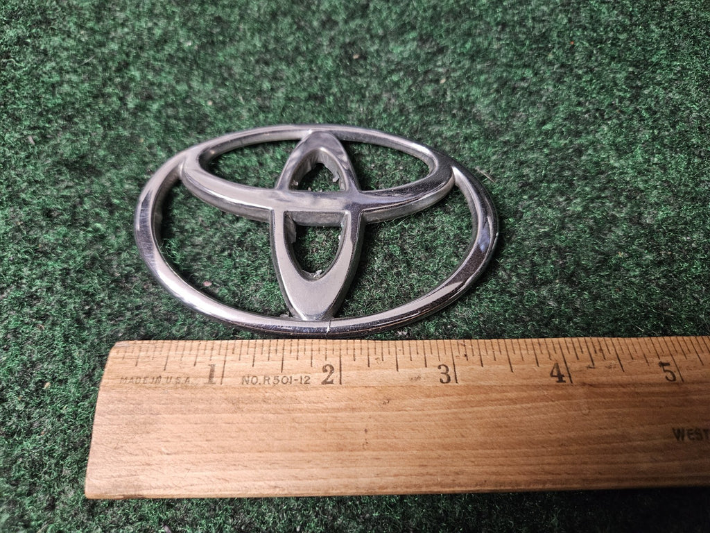 Toyota Chrome Emblem Logo Symbol Unknown Name Plate Model ~3.5" 9L2