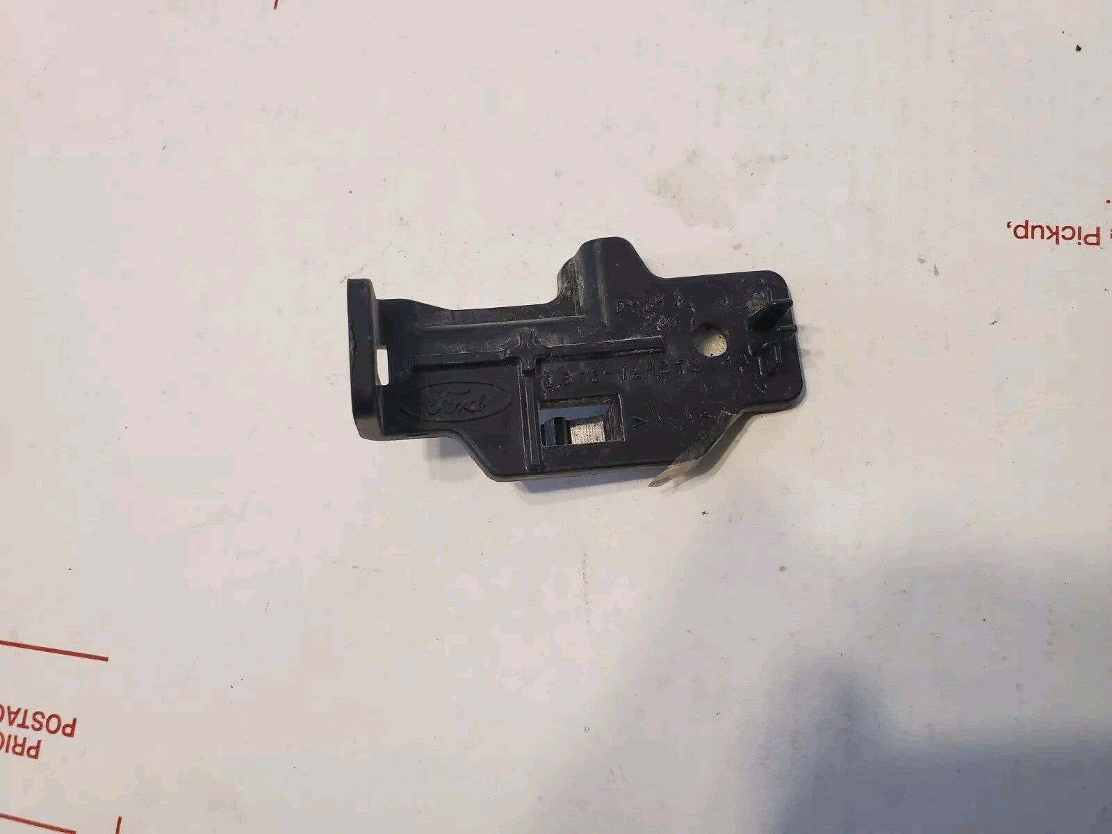 13-20 Ford Fusion Back up Camera Rear Bracket Support 3L9(Holds Camera In Place)