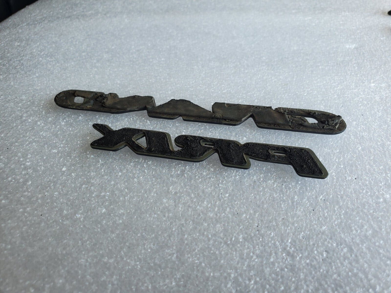 1997 1998 1999 2003 Pontiac Grand Prix Door Name Plate Gray NAMEPLATE OEM VNTG