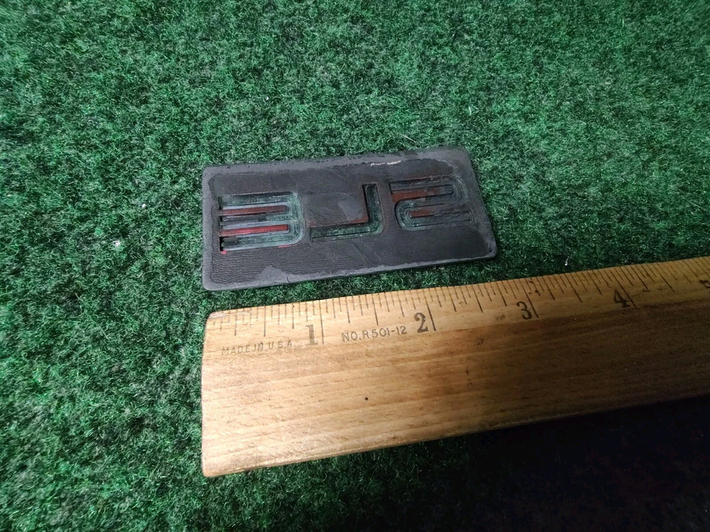 GMC SIERRA CHEVY SILVERADO TRUCK SLE EMBLEM LOGO BADGE SIGN SYMBOL 1S6