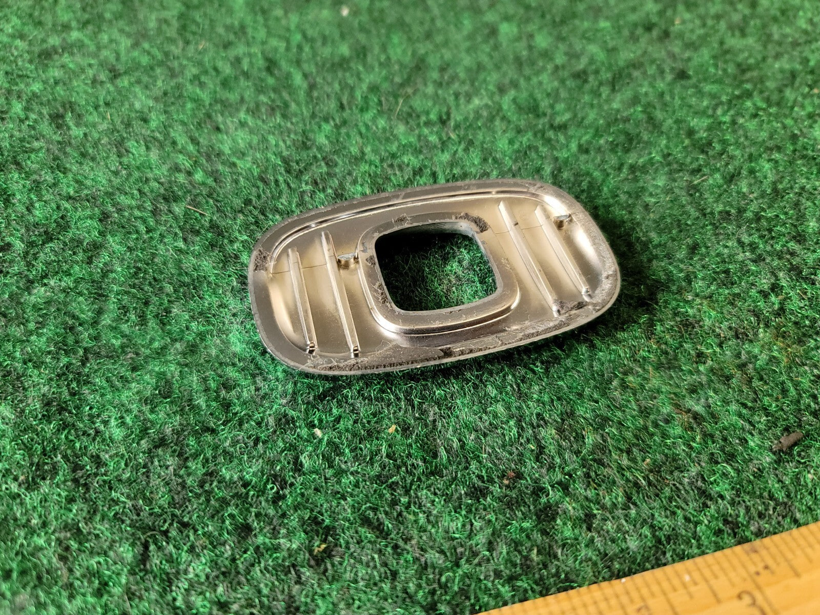 2009-2018 Dodge Ram Door Chrome Emblem "O" OEM EMBLEM Letter Nameplate 10L1