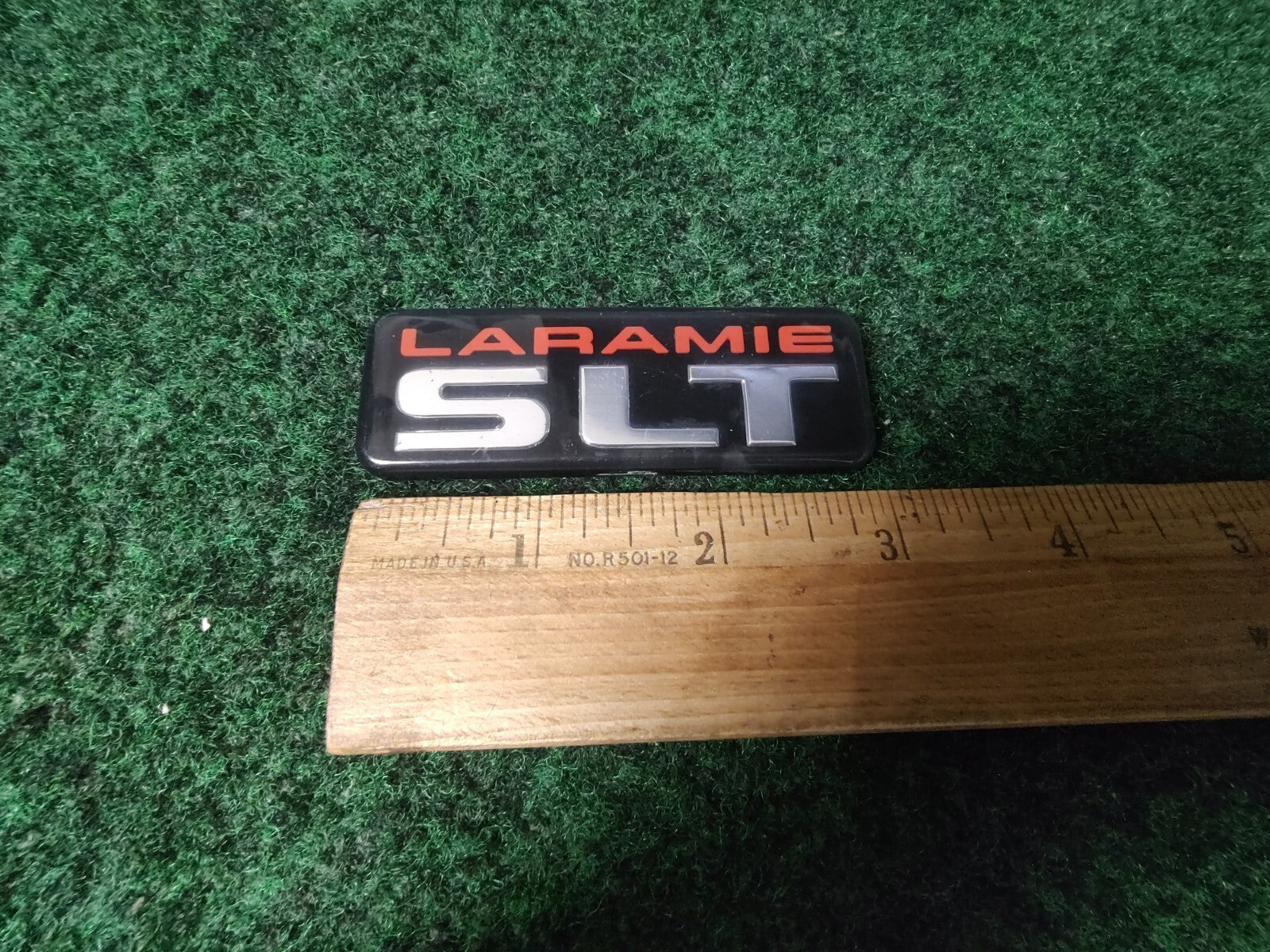 94 95 96 97 98 99 00 01 DODGE RAM SLT LARAMIE SIDE EMBLEM LOGO BADGE 1S6