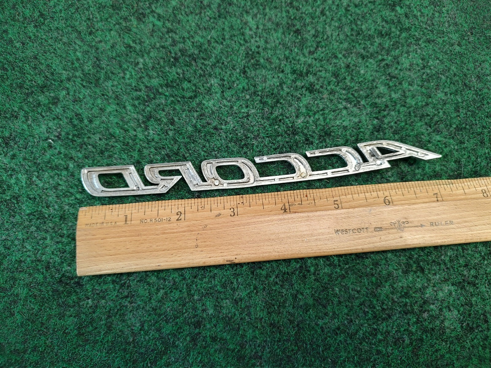 98 99 00 01 02 03 04 05 06 07 HONDA ACCORD REAR GATE EMBLEM BADGE SYMBOL OEM 4S7