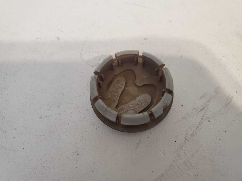 Dodge CHALLENGER CHARGER MAGNUM OEM Center Hub Cap 04895900AA 0XG80TRMAA 5L3