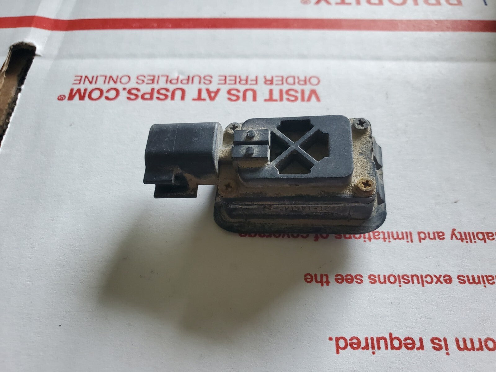Tailgate Boot Rear Door Release Switch 15-17 Ford F-150 Fusion 1L2T14K147AA 3L5