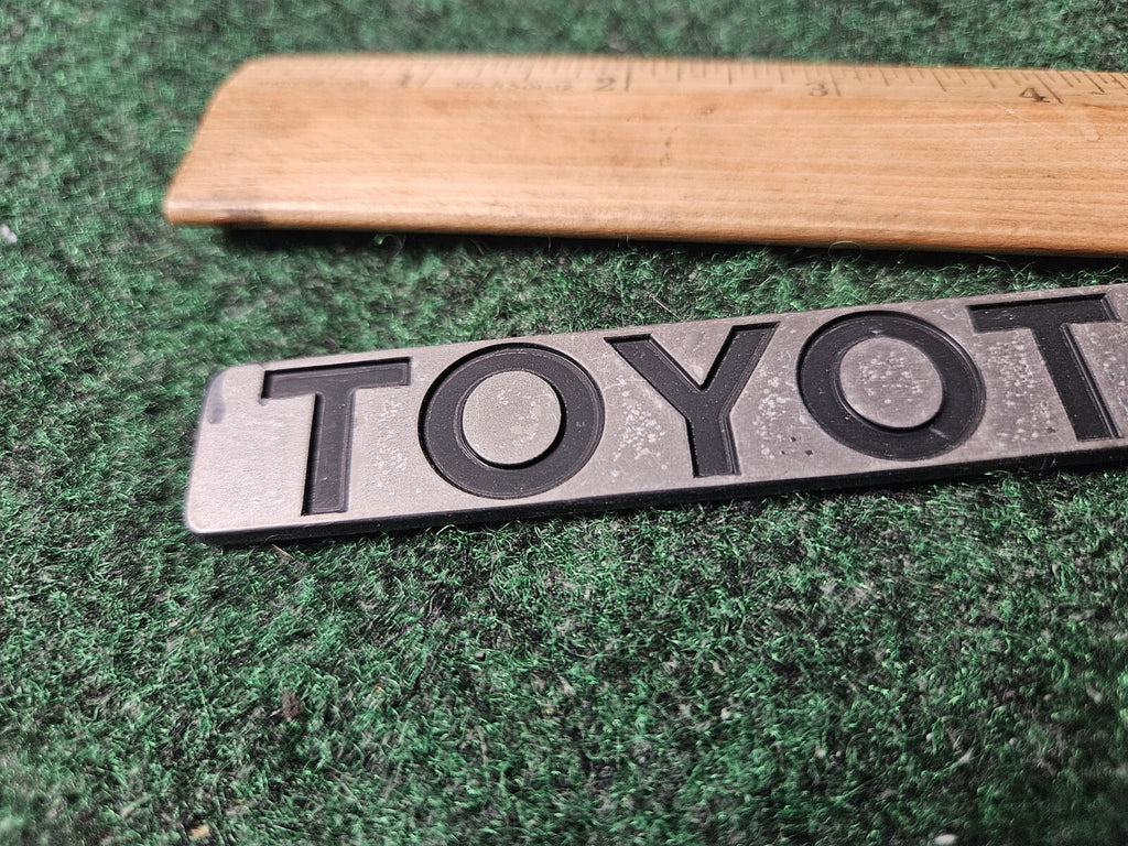 Toyota Emblem Name Plate Nameplate Badge Logo ~4.5'' OEM 9L2