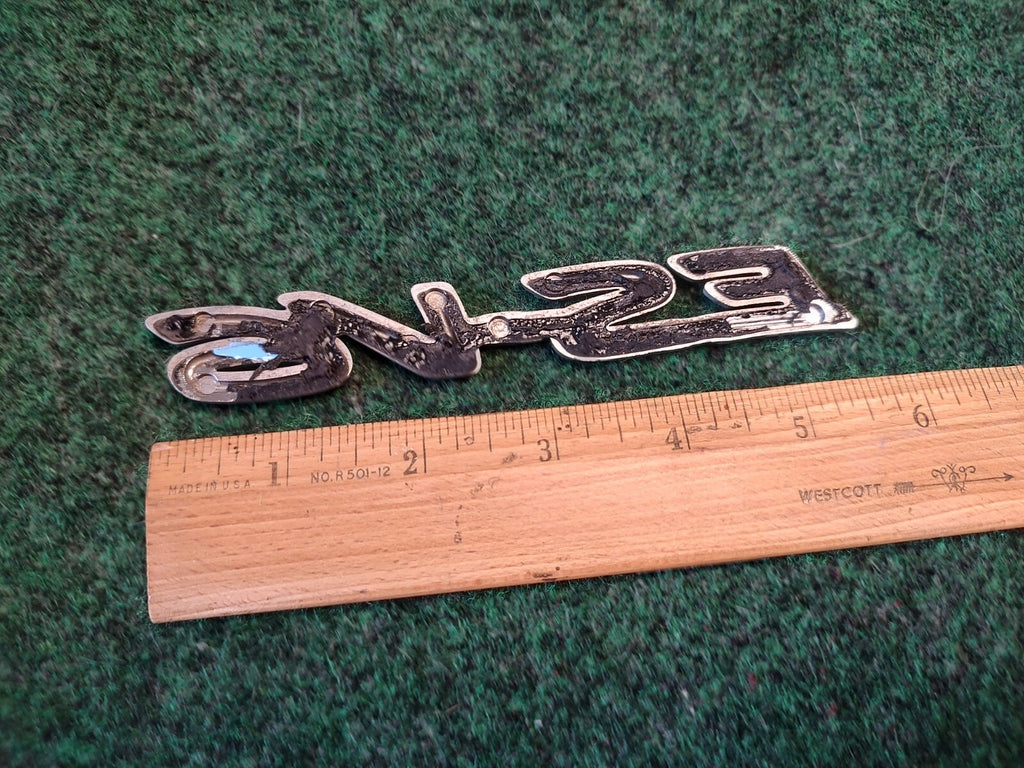 01-04 Mazda Tribute ES-V6 Rear Trunk Emblem Liftgate Nameplate Badge 02 03 3S1