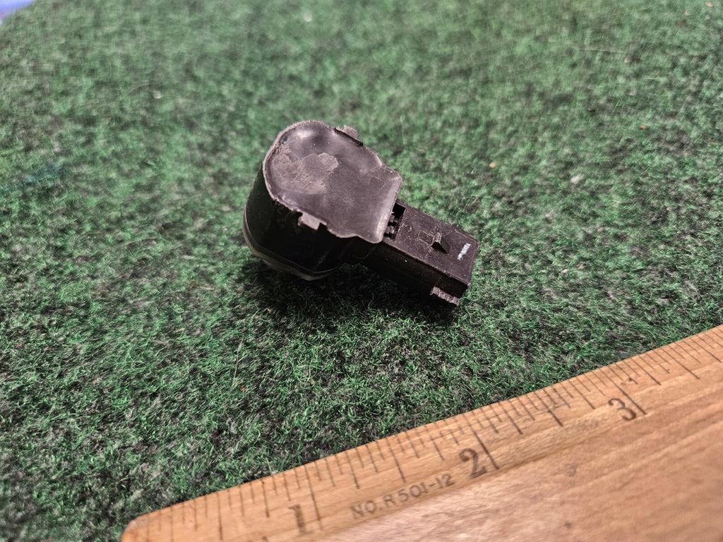 2013-2016 Ford Fusion Parking PDC Assist Sensor DA5T-15K859-AAW OEM Silver CL4