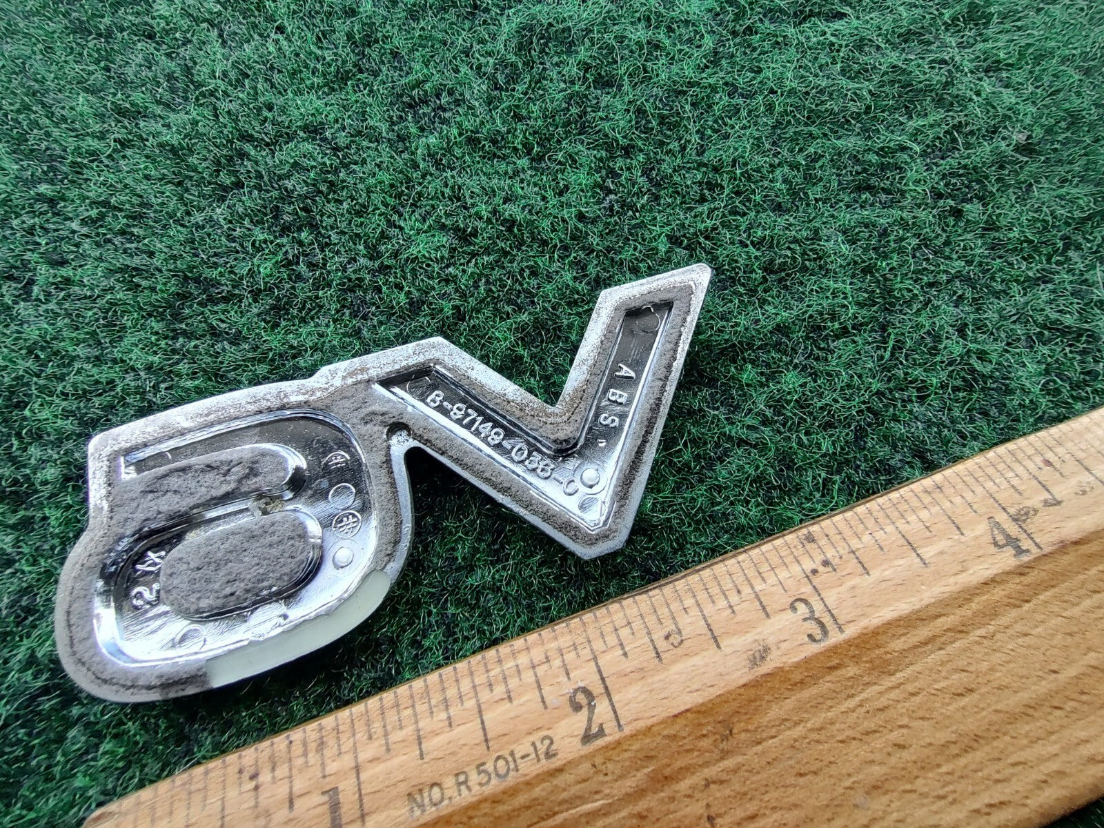 1995-02 Honda Passport "V6" Rear Hatch  Liftgate Emblem OEM #8-97149-036-0 5S2