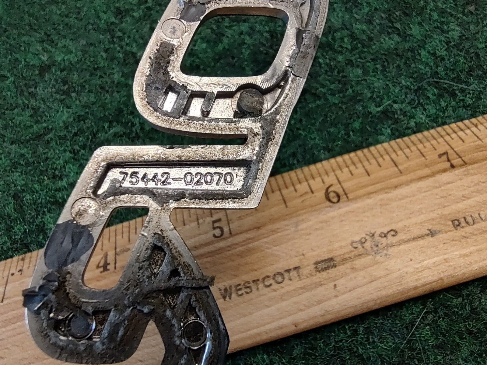 2003 2006 2007 2008 Toyota Corolla Rear Trunk Nameplate Emblem 75442-02070 3S1