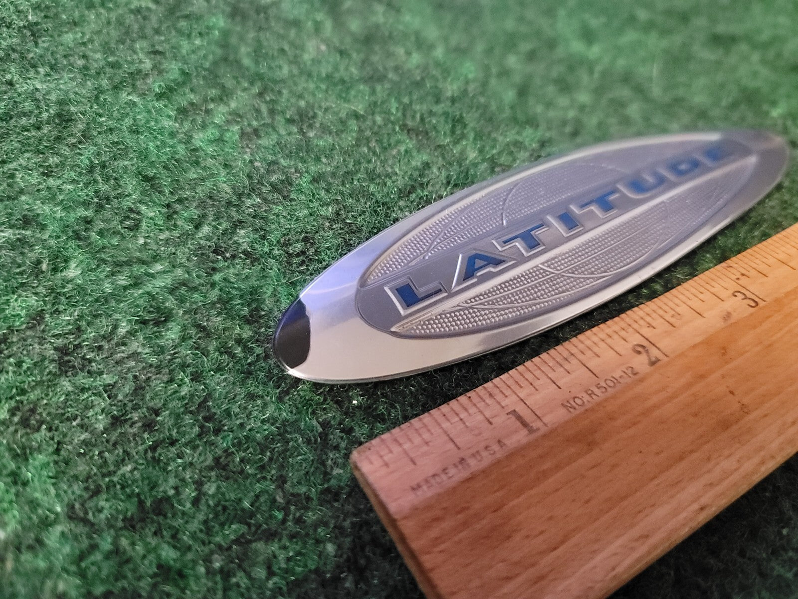 LATITUDE JEEP REAR EMBLEM LOGO BADGE SIGN SYMBOL DECAL USED 2S9