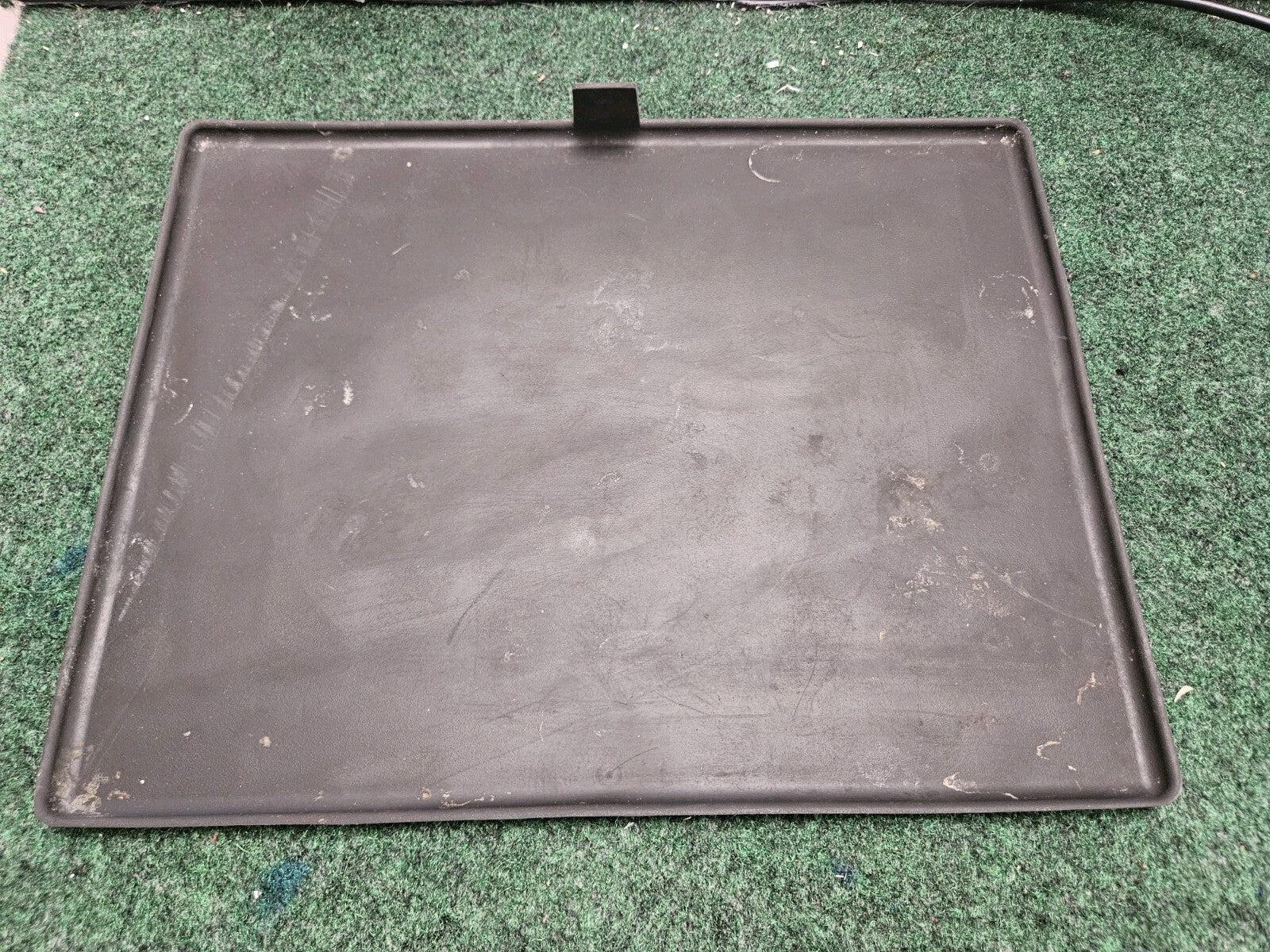 2015-2020 CHEVROLET SUBURBAN CENTER CONSOLE STORAGE BIN TRAY LINER MAT OEM 5M3