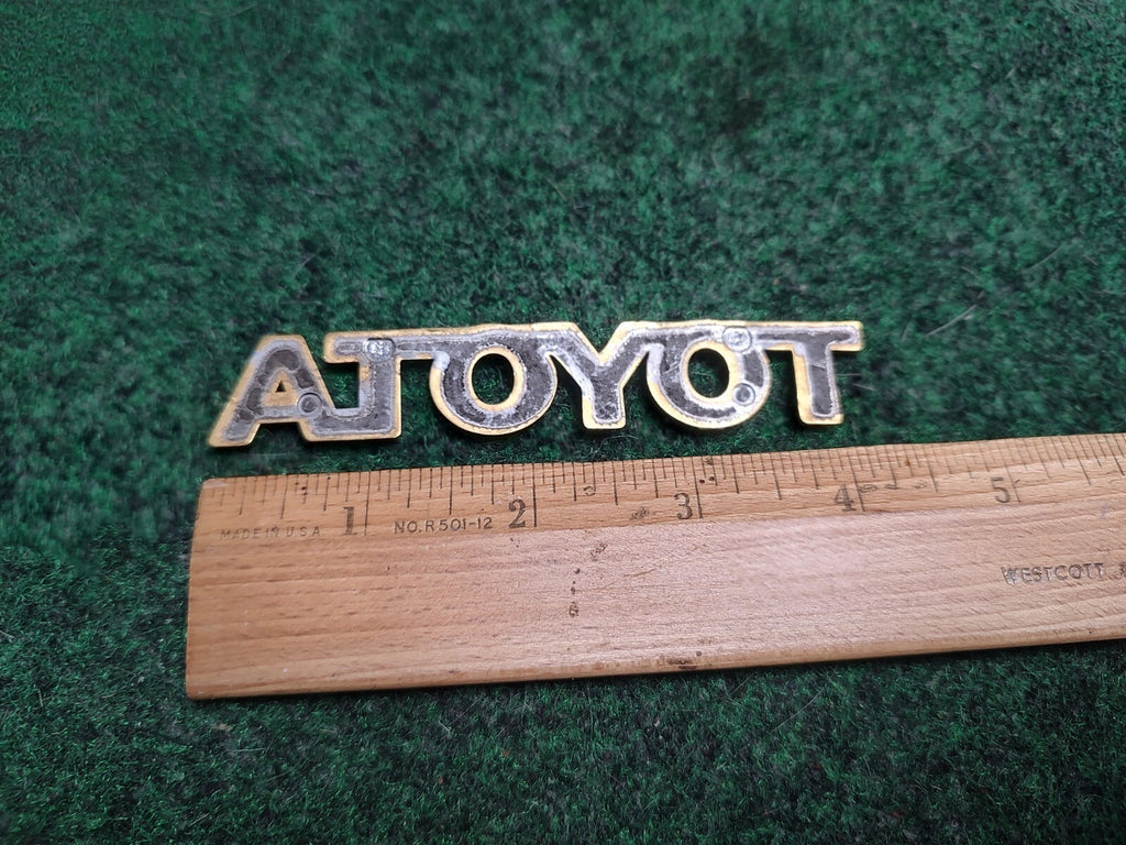Toyota Gold Emblem Badge Nameplate OEM Genuine Vintage Logo Trim Gold 3S6