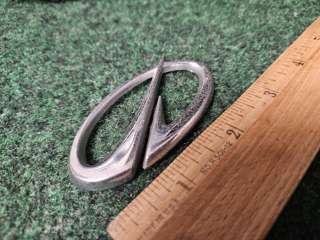 Vintage OLDSMOBILE Chrome EMBLEM SYMBOL BADGE OEM Nameplate Logo 2.75" 4S1