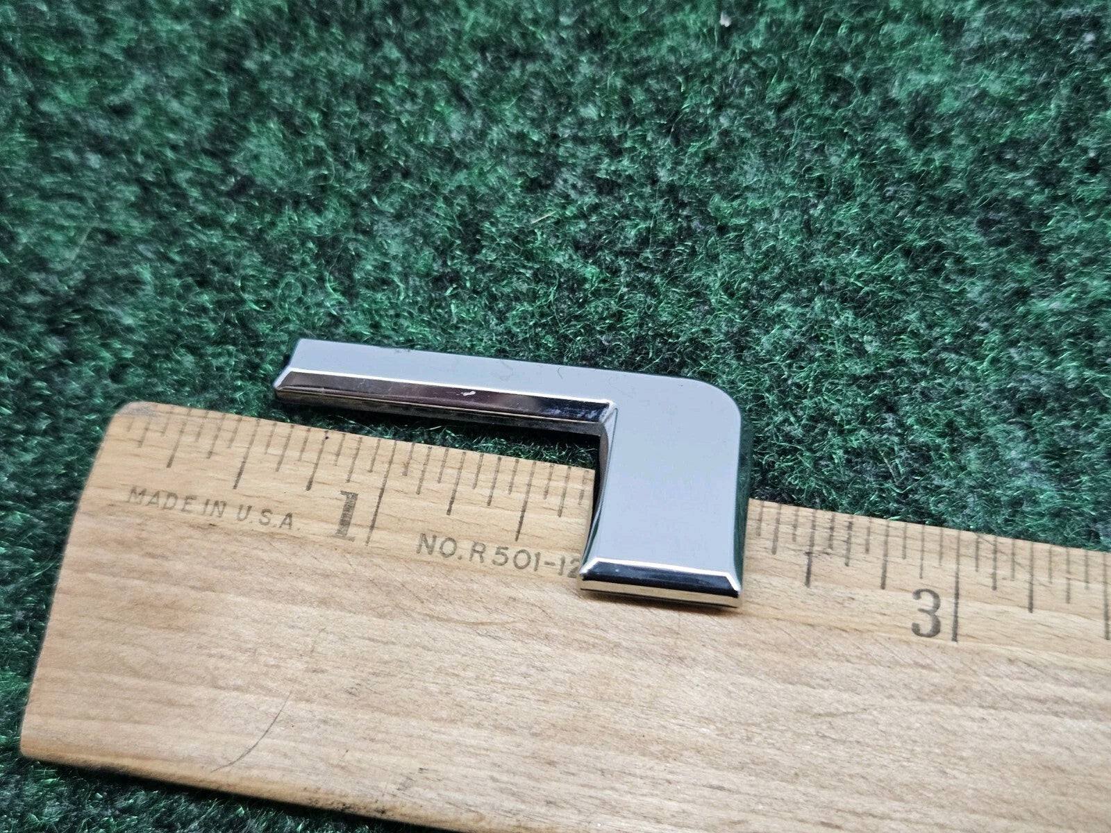 OEM "L" Chrome Individual Letter Lettering Emblem Badge Logo Nameplate 7S8