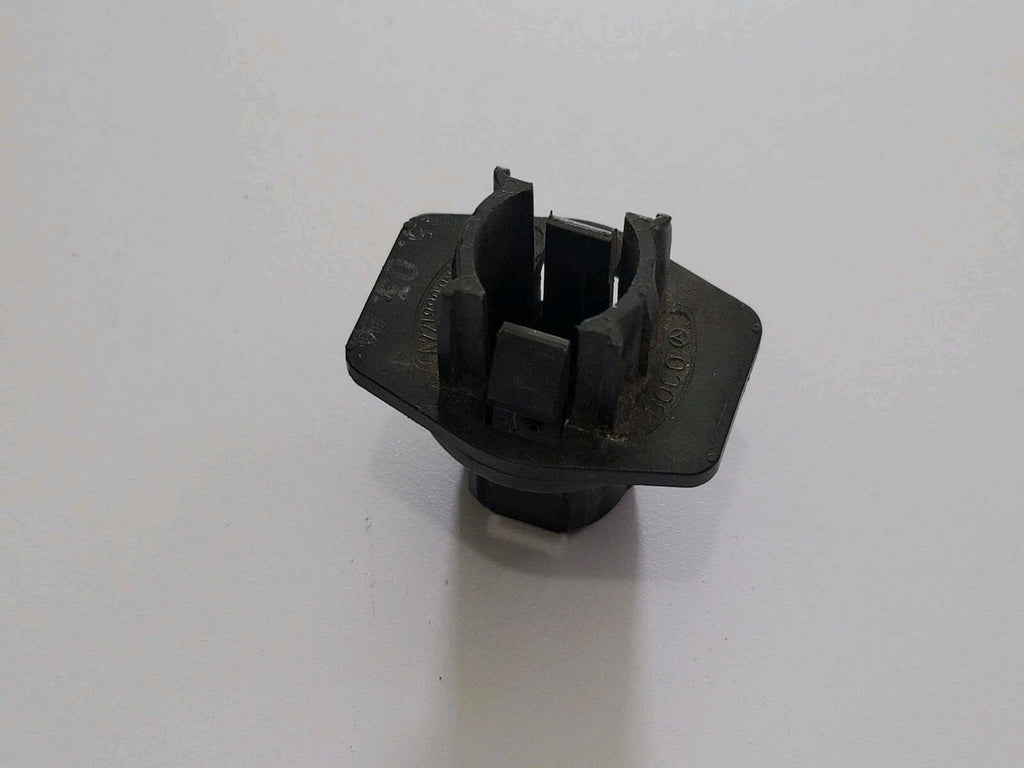 MERCEDES-BENZ S W221 Hood Safety Catch Bottom Piece A2218800327 9L4
