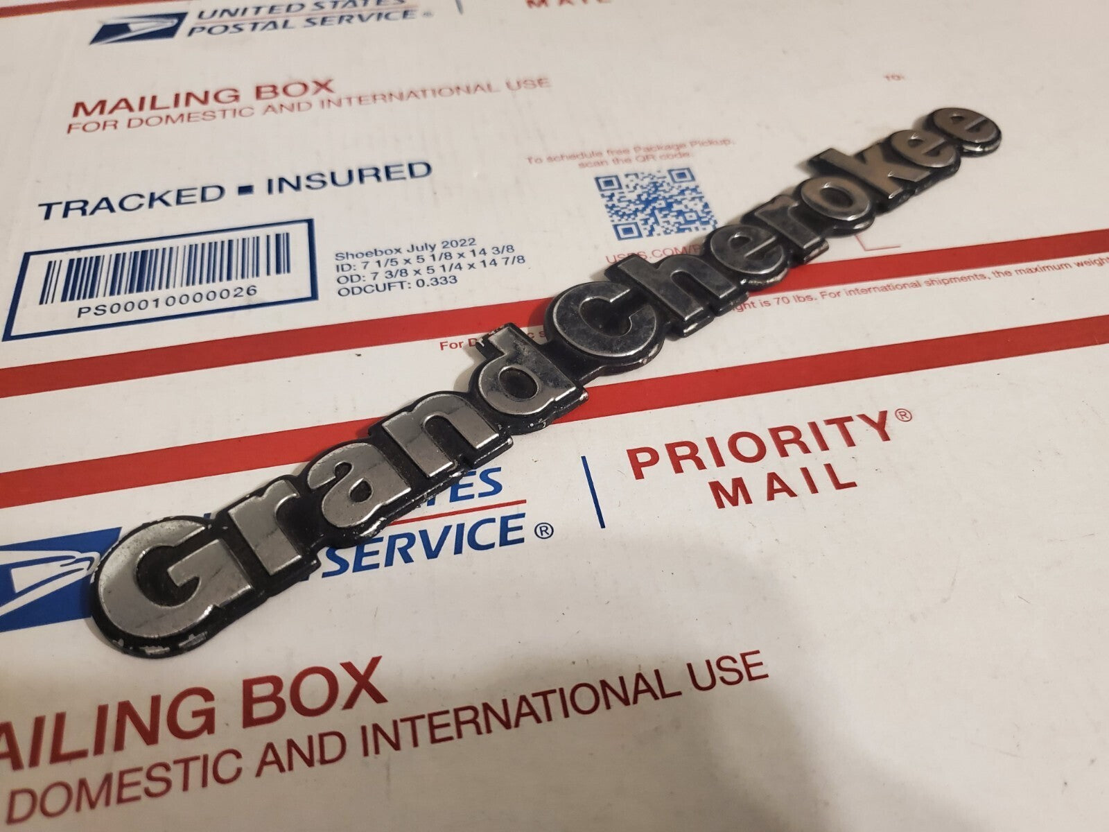 Jeep Grand Cherokee Emblem Logo Letters Badge Side Fender Chrome OEM 4L9