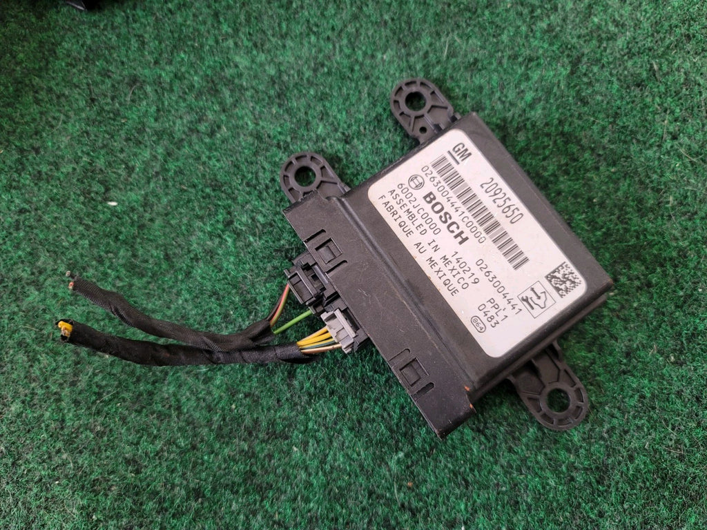 11-15 CHEVY VOLT DRIVER ASSIST PARKING CONTROL MODULE 20925650 9L7