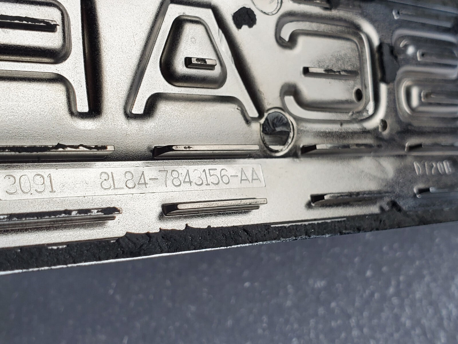 (2) 08 09 10 11 12 FORD ESCAPE XLT REAR GATE CHROME EMBLEM LOGO BADGE OEM 2L3