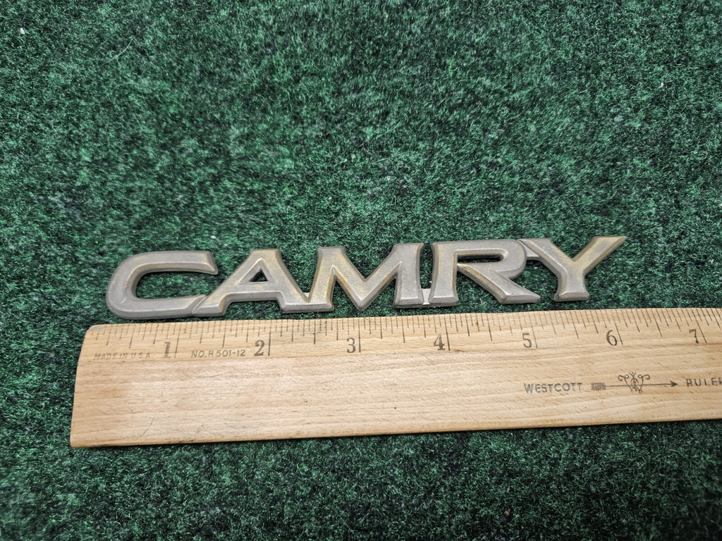 Toyota Camry Gold Trunk Emblem Badge Decal Logo OEM Genuine 75442-AA010 GL2