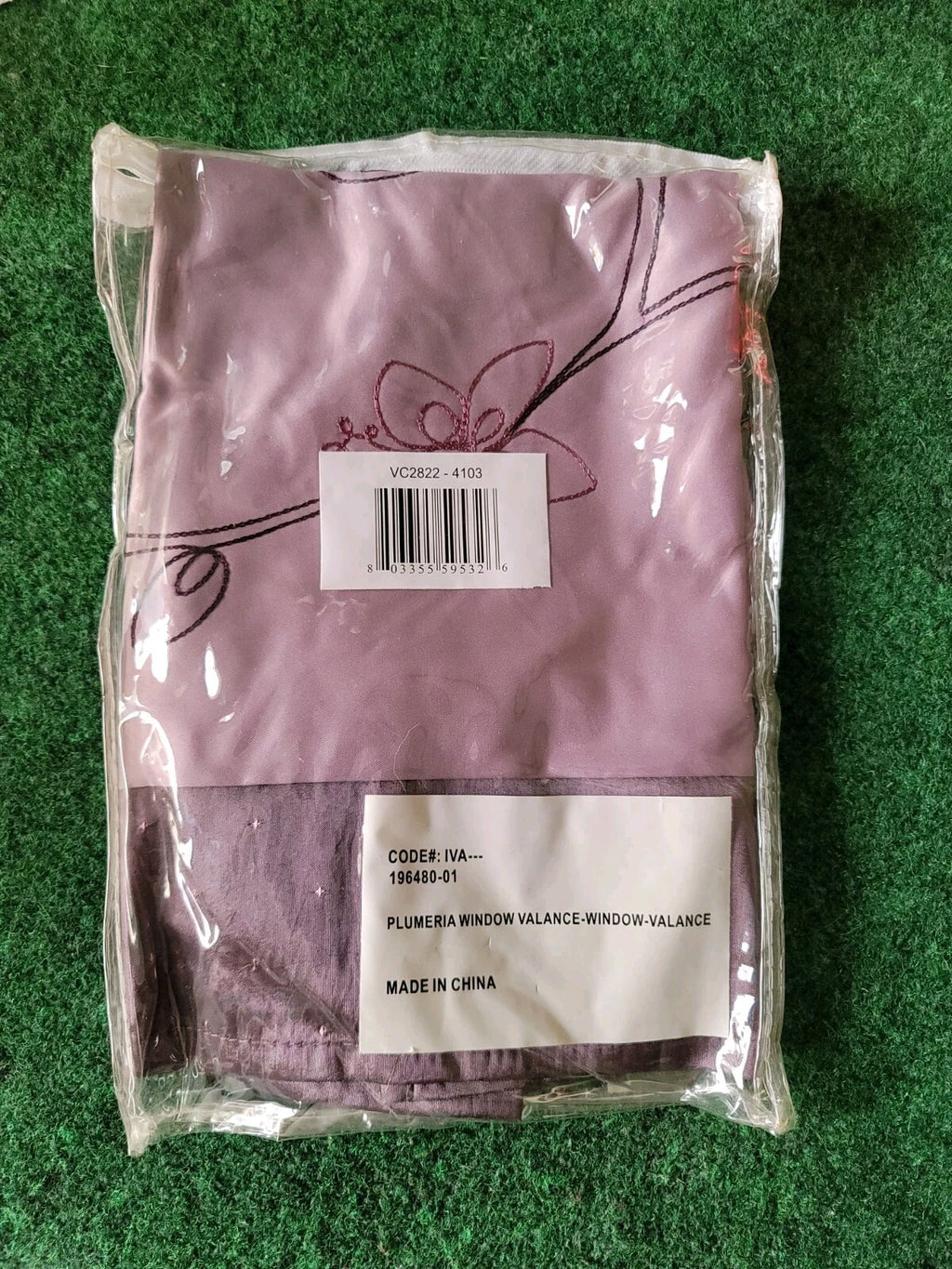 NEW Window Valance With Floral Design Plum Purple 58 INCHES BY 18 Inches 9L9