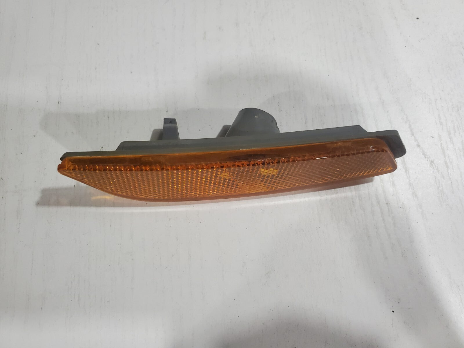 2003-2007 Cadillac CTS Front Left Bumper Marker Light Lamp 25699380 OEM 6L2