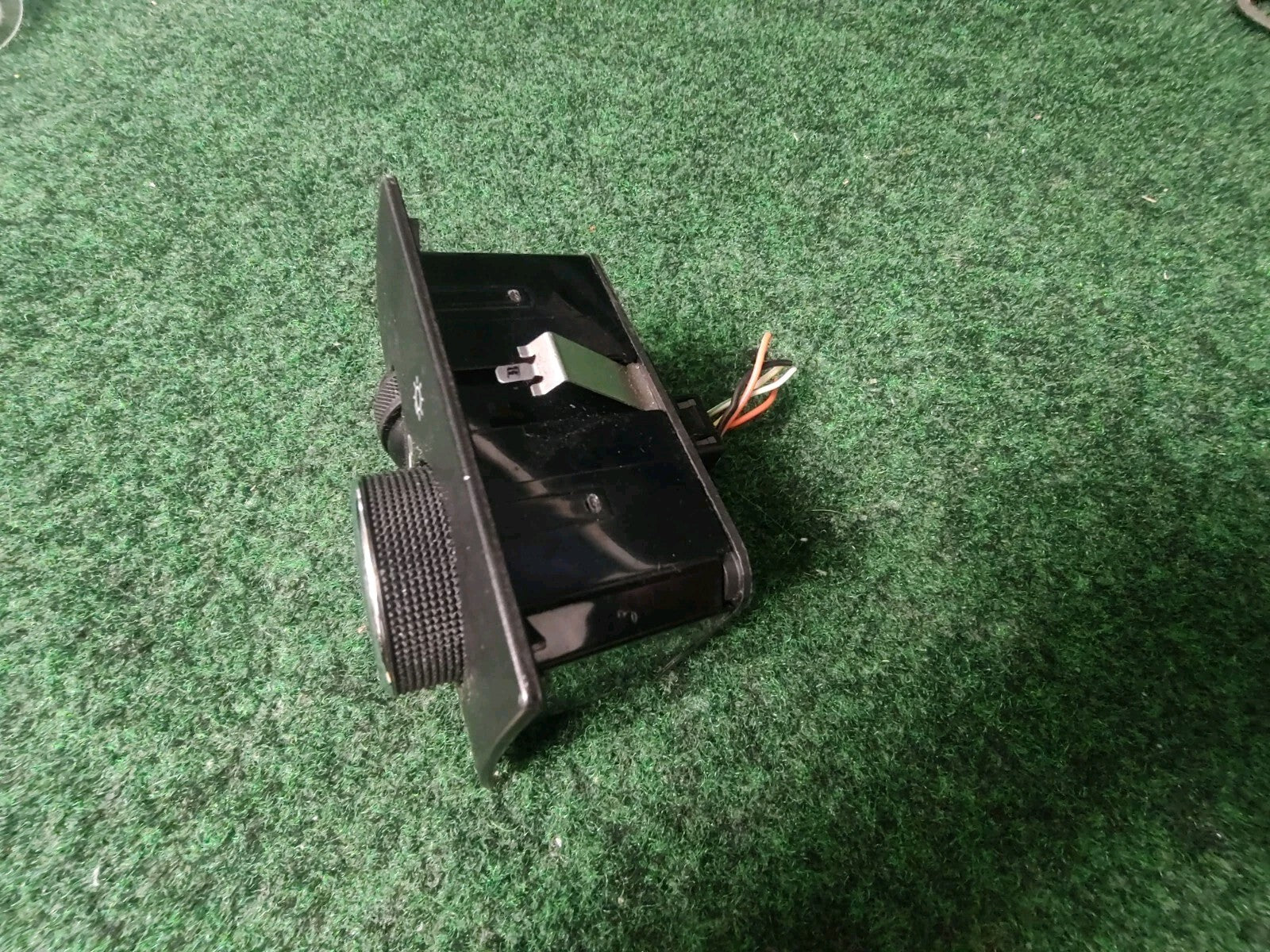 2011 2012 2013 Jeep Grand Cherokee HEAD LIGHT SWITCH P68029265AC 7S3
