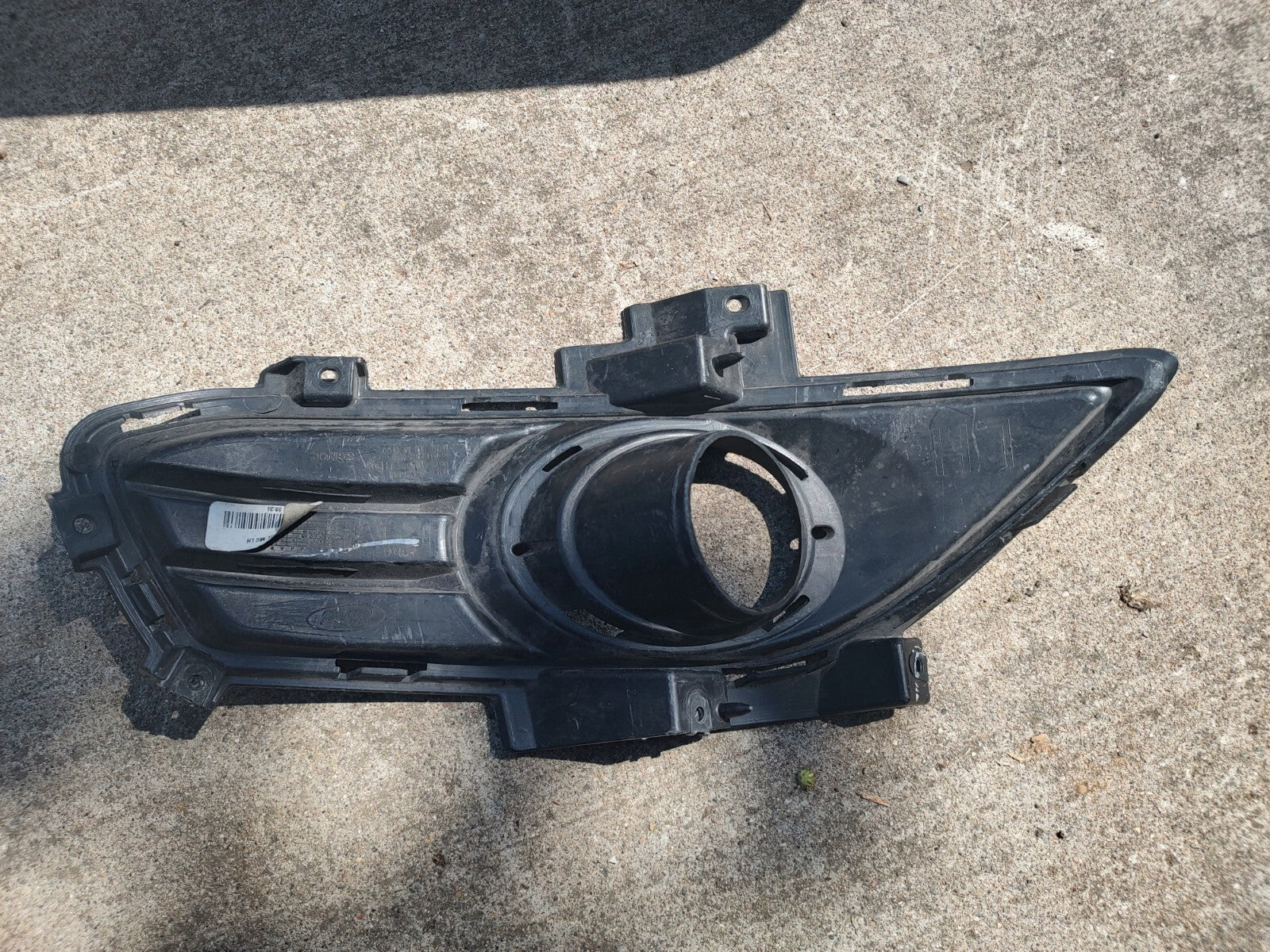 2013 2014 2015 2016 Ford Fusion Front Left Bumper Fog Lamp Grille Bezel OEM JT1
