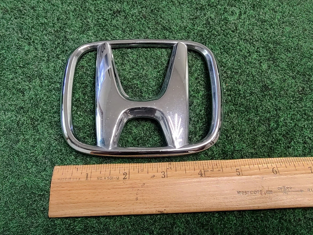 75700-S9A-G00 Grille Mounted Chrome Honda H Emblem Nameplate Accord 1S9