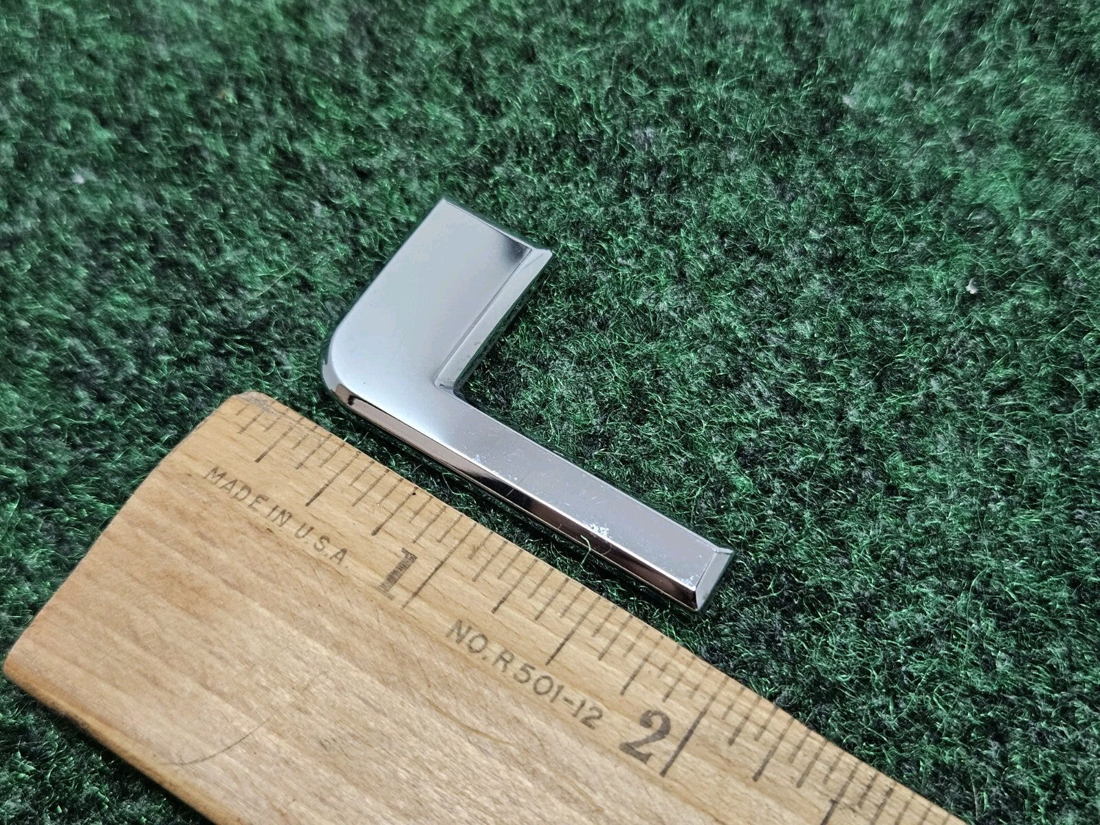 OEM "L" Chrome Individual Letter Lettering Emblem Badge Logo Nameplate 7S8