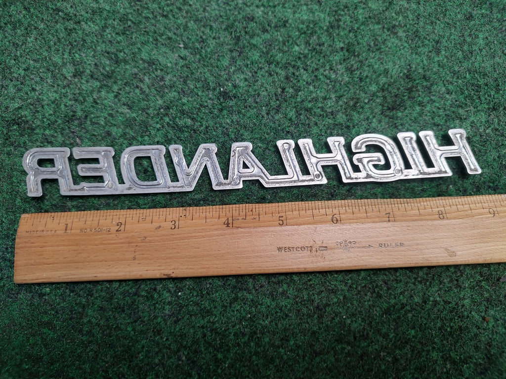 01 02 03 04 05 06 07 TOYOTA HIGHLANDER REAR LID EMBLEM LOGO BADGE SYMBOL 2S5