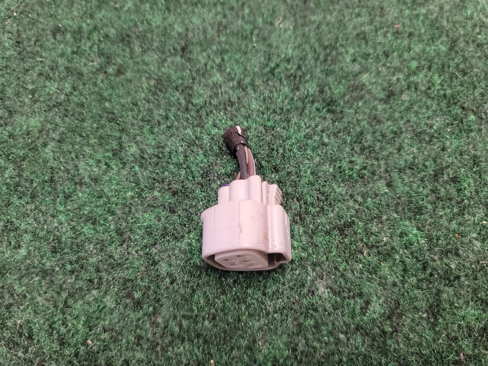2021 JEEP GRAND CHEROKEE OEM WINDSHIELD WIPER MOTOR PIGTAIL WIRE 68377072AB 9L2