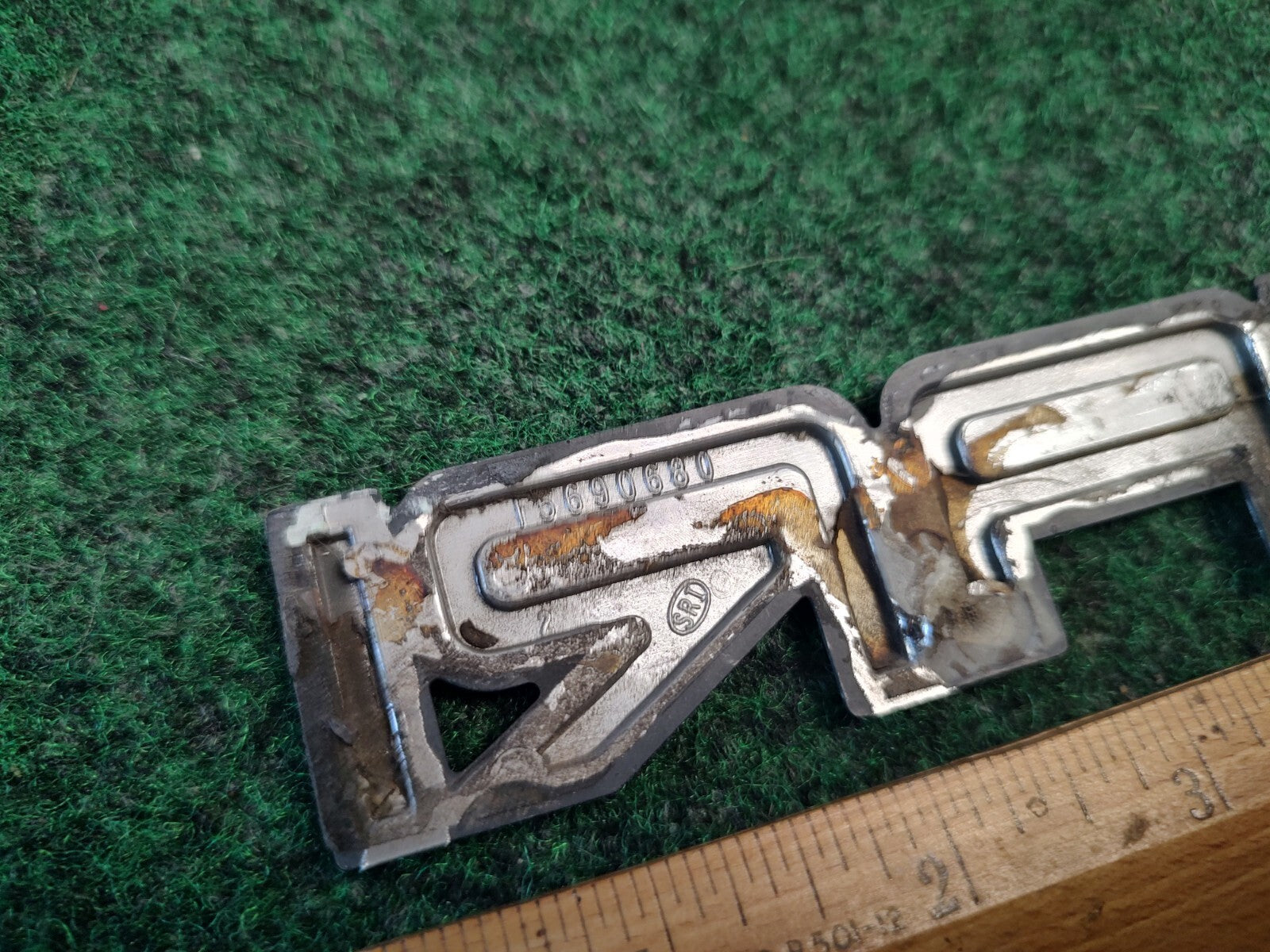 1995-2005 GMC Safari Front Door Nameplate Badge Emblem 15690680 OEM 4S4