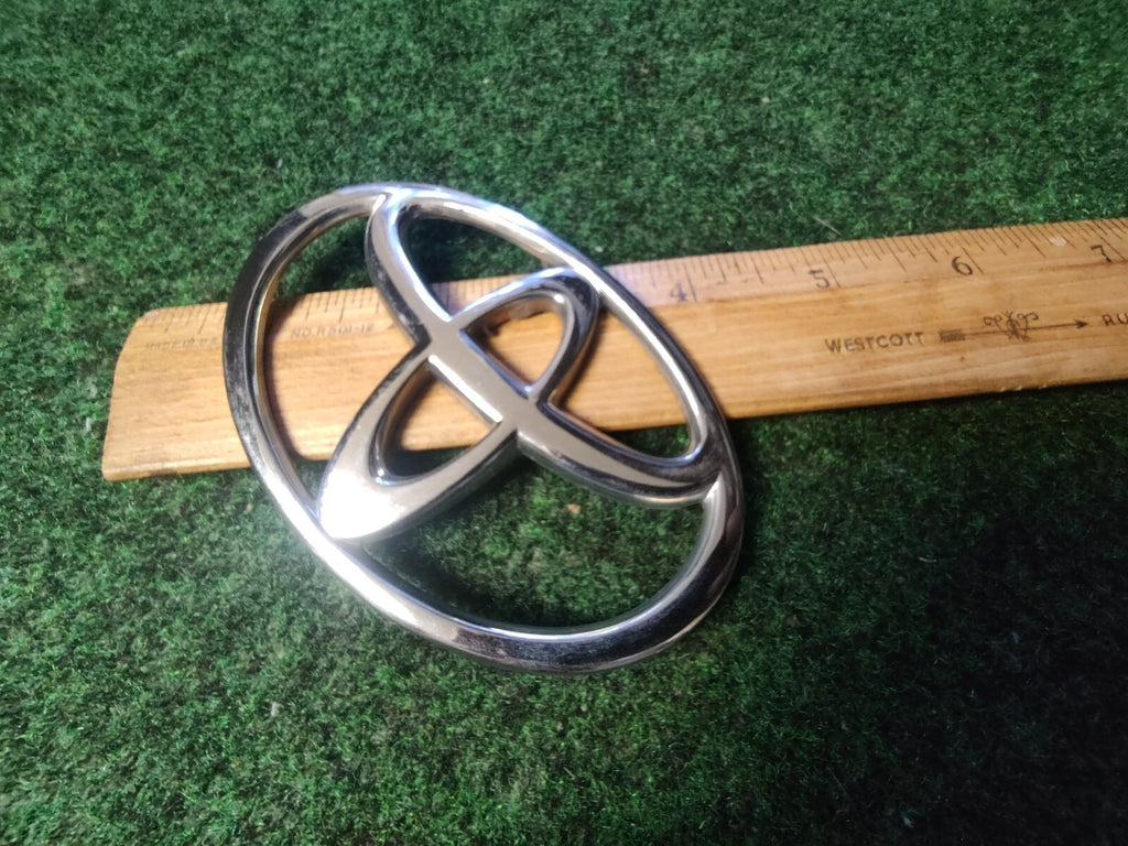 Toyota Chrome Emblem Logo Symbol Unknown Model ~4" 7S3